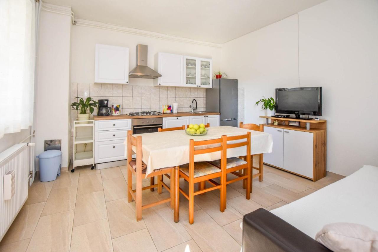 Apartmán Kuca Za Odmor Lucija Vrana  Exteriér fotografie