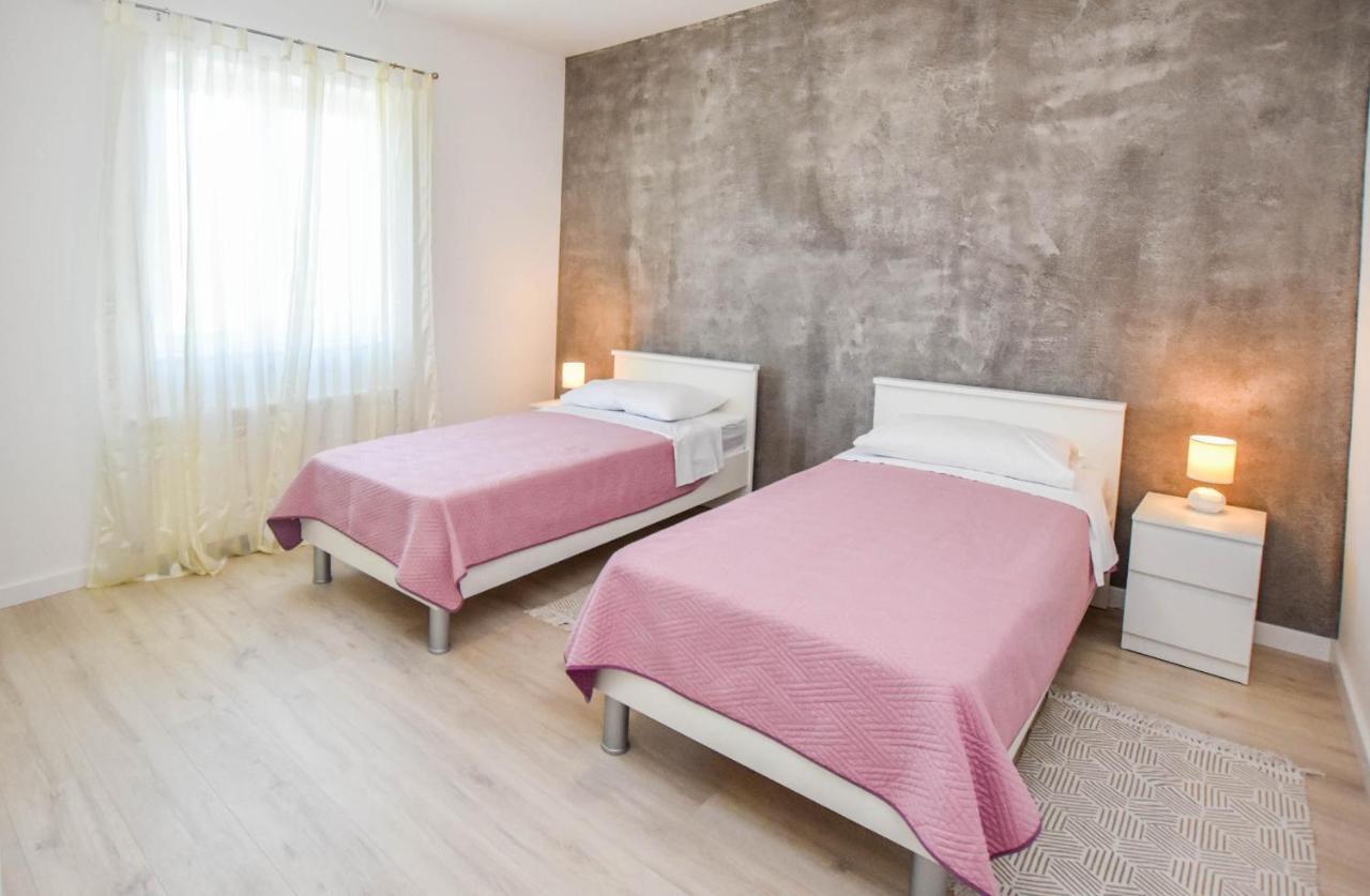 Apartmán Kuca Za Odmor Lucija Vrana  Exteriér fotografie